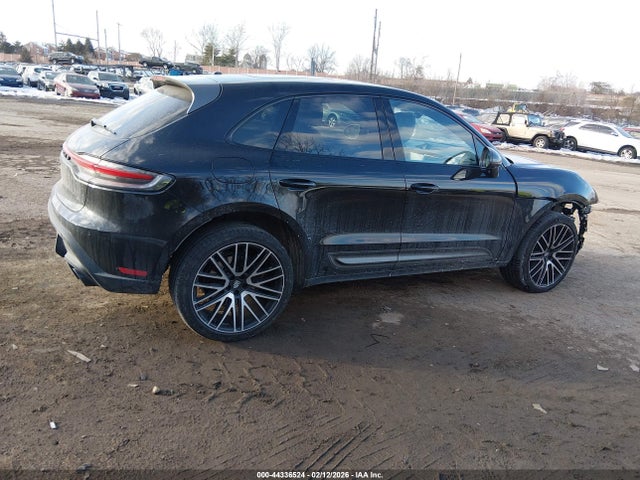 2024 PORSCHE MACAN WP1AA2A56RLB08740 Photo 3
