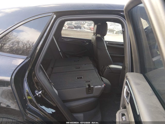 2024 PORSCHE MACAN WP1AA2A56RLB08740 Photo 7