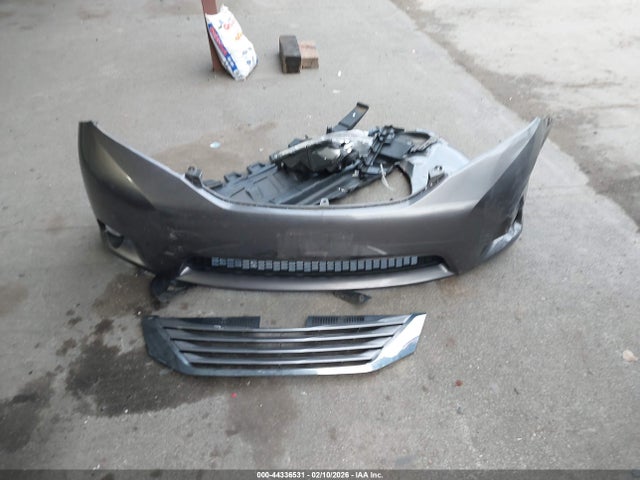 5TDYK3DC4GS727135 Toyota Sienna Xle 8 Passenger