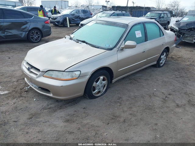 2000 HONDA ACCORD 1HGCG6671YA146589 Photo 1