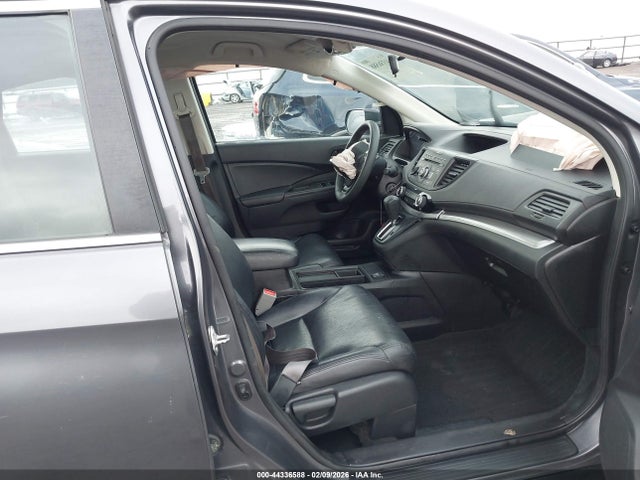 2HKRM4H3XFH695830 Honda CR-V LX