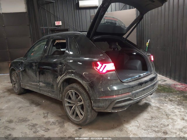 2024 AUDI Q3 WA1DECF38R1203886 Photo 2