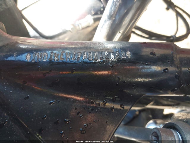 2010 HARLEY-DAVIDSON FLHTK 1HD1KEM17AB612652 Photo 9