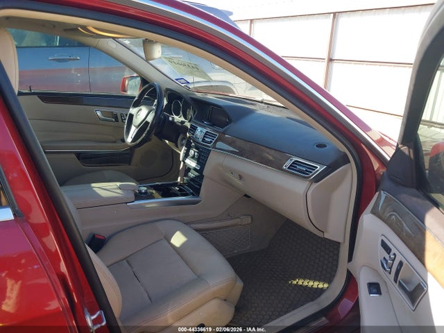 2014 Mercedes-benz E 350 მანქანა იყიდება აუქციონზე, vin: WDDHF5KB6EB013558, აუქციონის ნომერი: 44336619