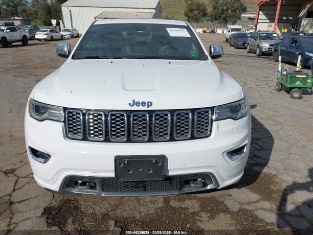 1C4RJFCG9HC844869 Jeep Grand Cherokee Overland 4x4