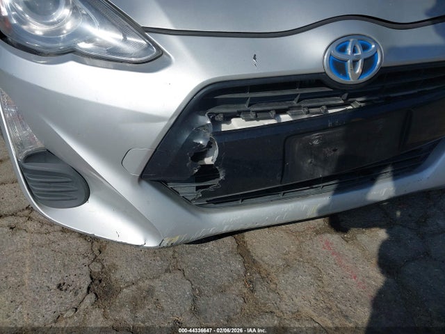 JTDKDTB30G1124019 Toyota Prius C Two