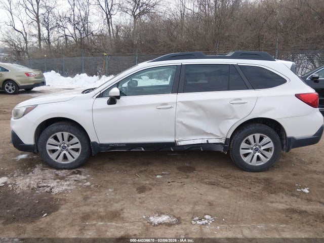 4S4BSACC4J3395634 Subaru Outback 2.5i Premium
