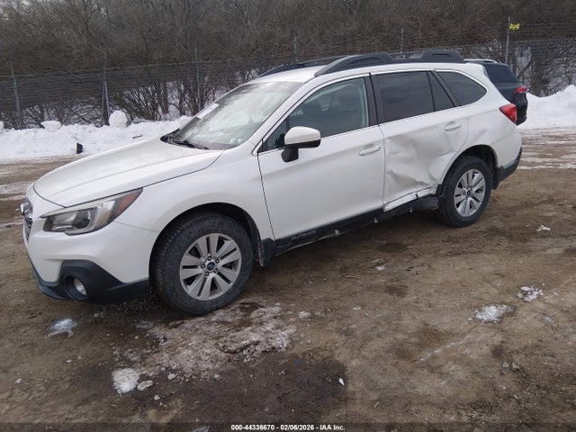 4S4BSACC4J3395634 Subaru Outback 2.5i Premium