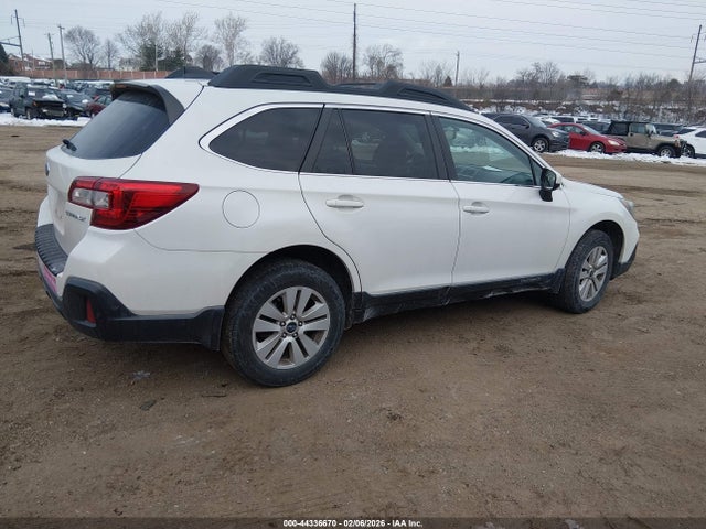 4S4BSACC4J3395634 Subaru Outback 2.5i Premium