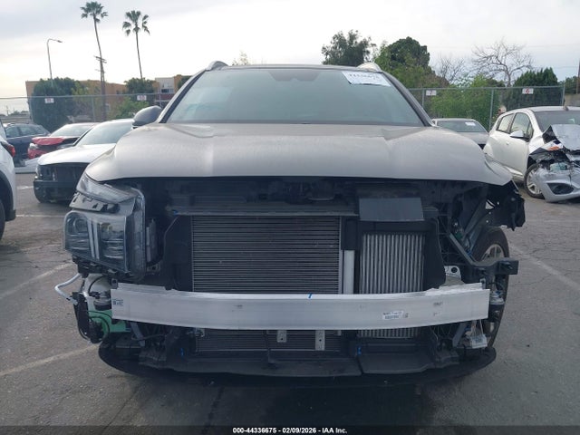 5NMS54AL8PH601158 Hyundai Santa Fe Calligraphy