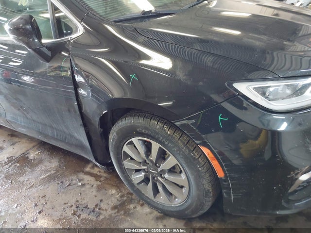 2021 CHRYSLER PACIFICA HYBRID 2C4RC1L71MR599516 Photo 5