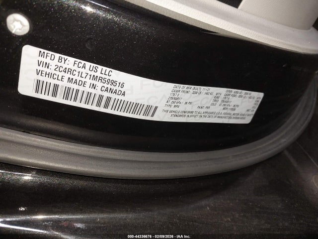 2021 CHRYSLER PACIFICA HYBRID 2C4RC1L71MR599516 Photo 8