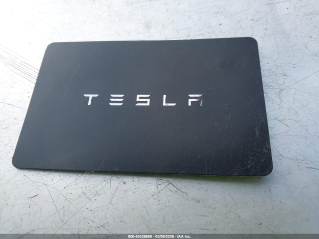 Продажа на аукционе авто 2021 Tesla Model Y Long Range Dual Motor All-wheel Drive, vin: 5YJYGAEE4MF186934, номер лота: 44336689
