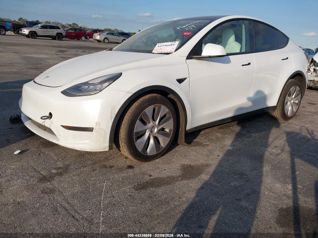 Продажа на аукционе авто 2021 Tesla Model Y Long Range Dual Motor All-wheel Drive, vin: 5YJYGAEE4MF186934, номер лота: 44336689