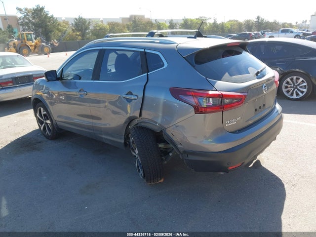 JN1BJ1CV2MW301569 Nissan Rogue Sport Sl Fwd Xtronic Cvt