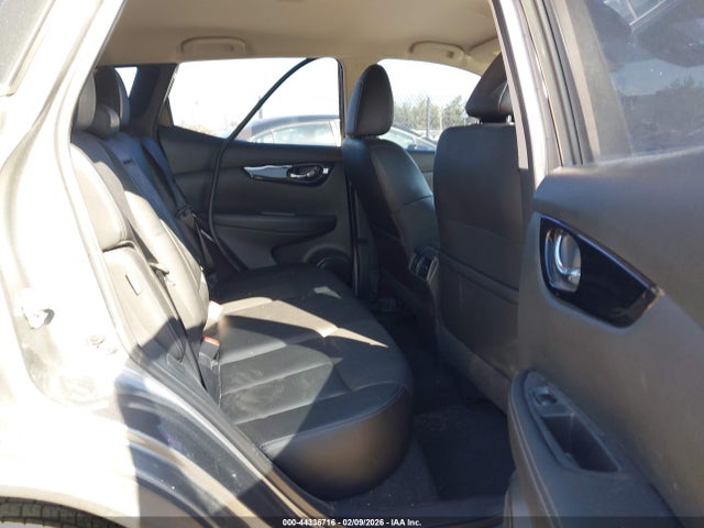 JN1BJ1CV2MW301569 Nissan Rogue Sport Sl Fwd Xtronic Cvt
