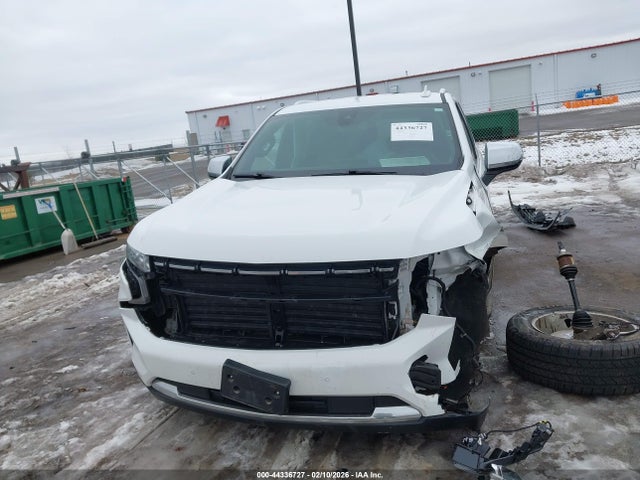 1GNSKFKD2NR230851 Chevrolet Suburban 4wd Premier