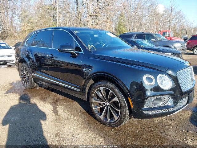 2018 BENTLEY BENTAYGA SJAAC2ZV6JC017909