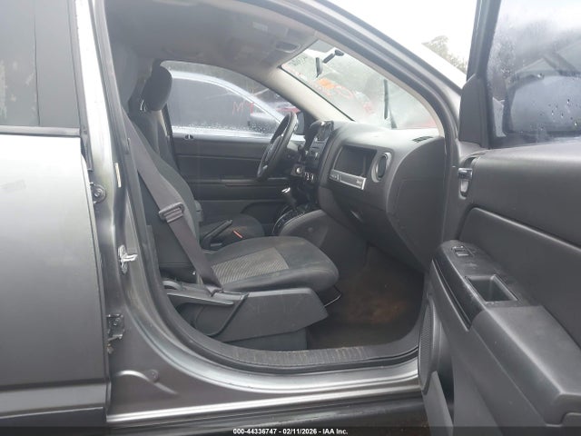 2014 JEEP COMPASS 1C4NJCBA7ED594757 Photo 4