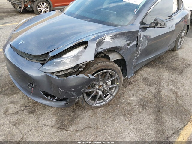 2021 TESLA MODEL 3 5YJ3E1EA4MF876003 Photo 5