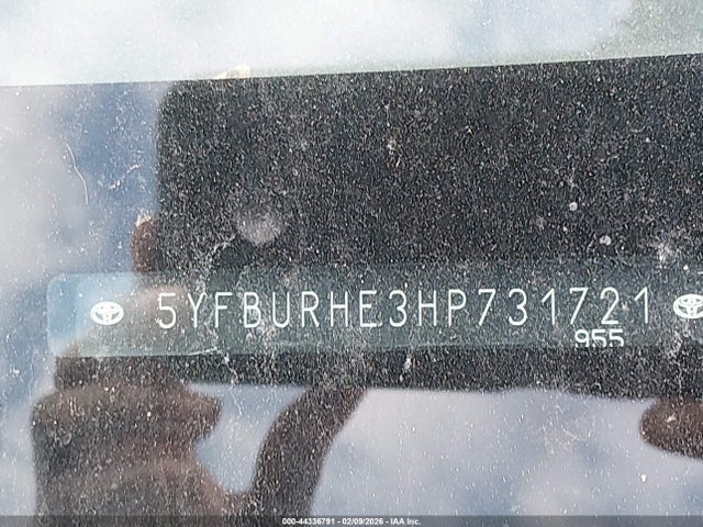 5YFBURHE3HP731721 Toyota COROLLA SE