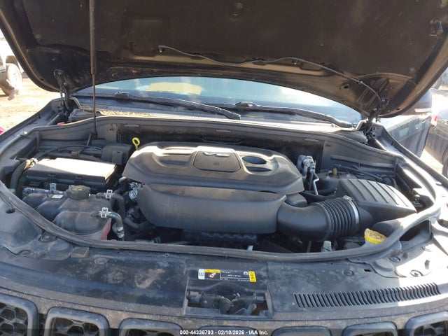 2018 JEEP GRAND CHEROKEE 1C4RJFCG0JC351037 Photo 9