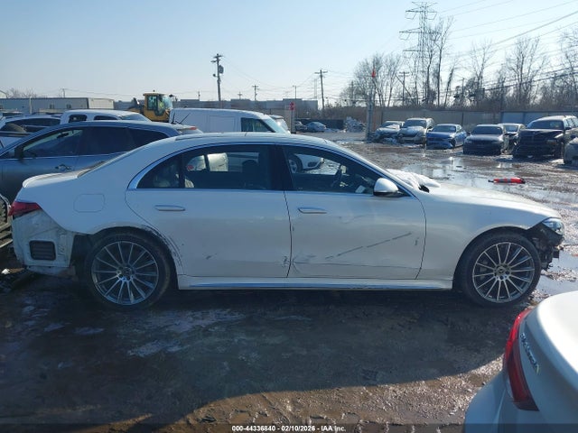 W1K6G6DB1NA091405 Mercedes-Benz S 500 4matic
