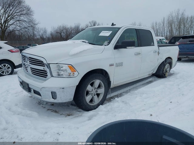 Продажа на аукционе авто 2017 Ram 1500 Big Horn  4x4 5'7 Box, vin: 3C6RR7LT2HG746931, номер лота: 44336843