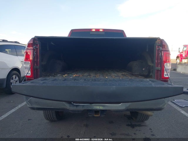 3C6UR5CL6MG538592 RAM 2500 Tradesman 4x4 6&#039;4 Box