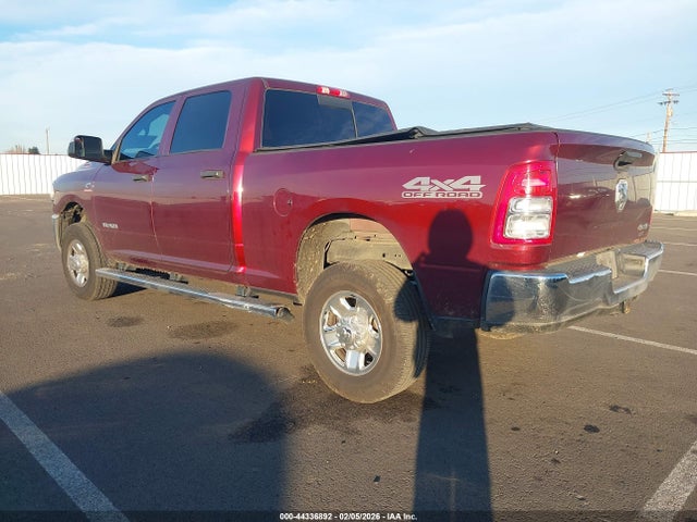 3C6UR5CL6MG538592 RAM 2500 Tradesman 4x4 6&#039;4 Box