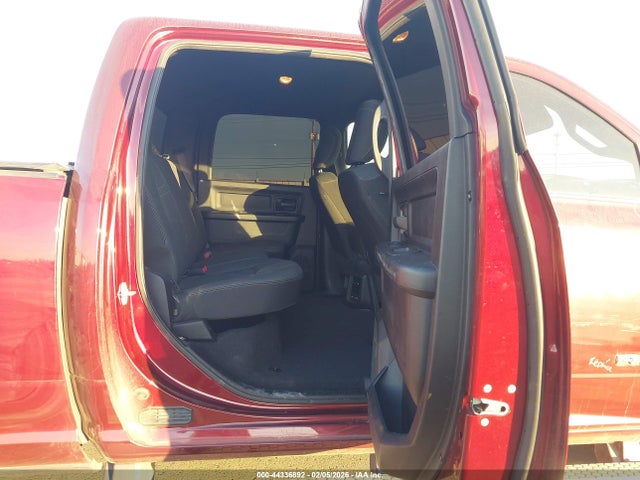 3C6UR5CL6MG538592 RAM 2500 Tradesman 4x4 6&#039;4 Box