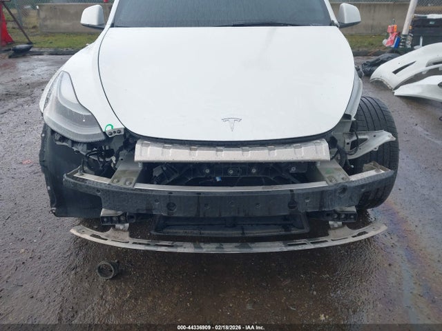 7SAYGDEF7NF517939 Tesla Model Y Performance Dual Motor All-wheel Drive