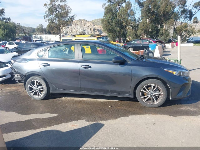 Aukcja sprzedaży 2022 Kia Forte Lxs, vin: 3KPF24AD8NE465251, numer aukcji: 44336919