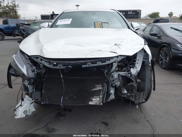 JTJGKCEZ5P2011315 Lexus Nx 350h Premium