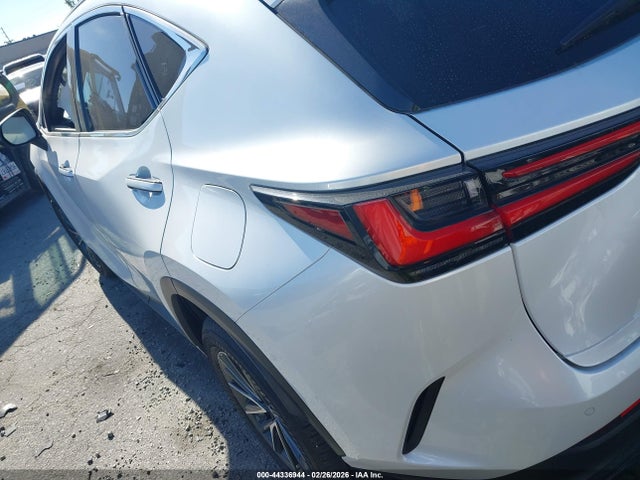 JTJGKCEZ5P2011315 Lexus Nx 350h Premium