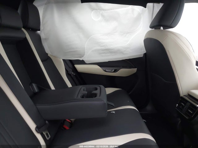 JTJGKCEZ5P2011315 Lexus Nx 350h Premium