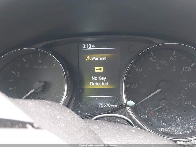 5N1AT2MV6HC749274 Nissan ROGUE SV