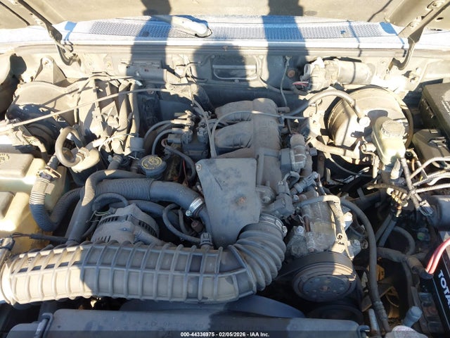 2000 Mazda B4000 Se/tl მანქანა იყიდება აუქციონზე, vin: 4F4ZR17X5YTM18724, აუქციონის ნომერი: 44336975
