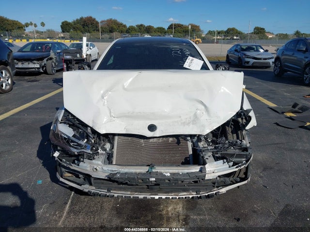 2017 Bmw 540i მანქანა იყიდება აუქციონზე, vin: WBAJE5C35HG917217, აუქციონის ნომერი: 44336988