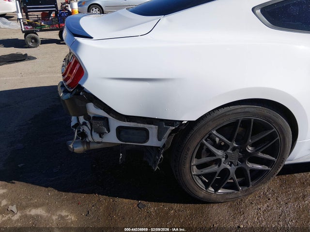 Ford Mustang Ecoboost Fastback 2021 1FA6P8TH1M5109202 Image 19