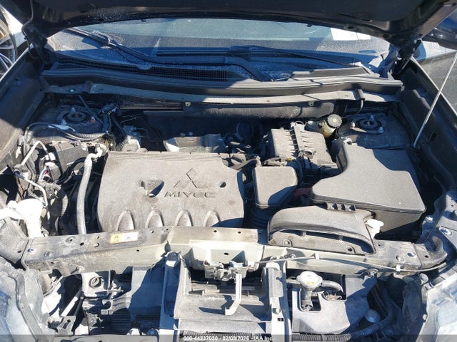 2018 MITSUBISHI OUTLANDER JA4AD3A33JZ018552 Photo 9