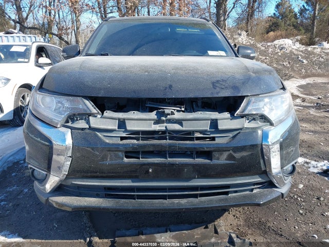 2018 MITSUBISHI OUTLANDER JA4AD3A33JZ018552 Photo 5