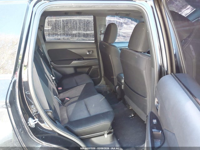 2018 MITSUBISHI OUTLANDER JA4AD3A33JZ018552 Photo 7