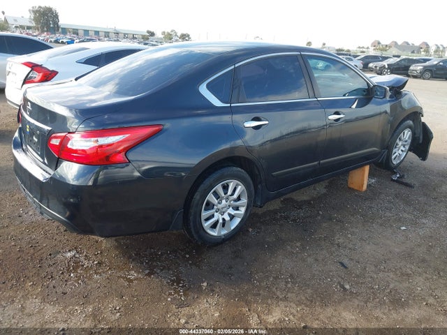 1N4AL3AP0HC278387 Nissan Altima 2.5 S