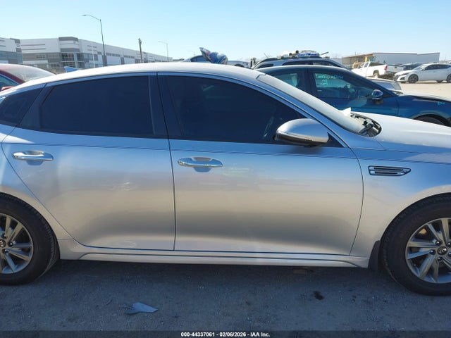 Продажа на аукционе авто 2019 Kia Optima Lx, vin: 5XXGT4L31KG327432, номер лота: 44337061