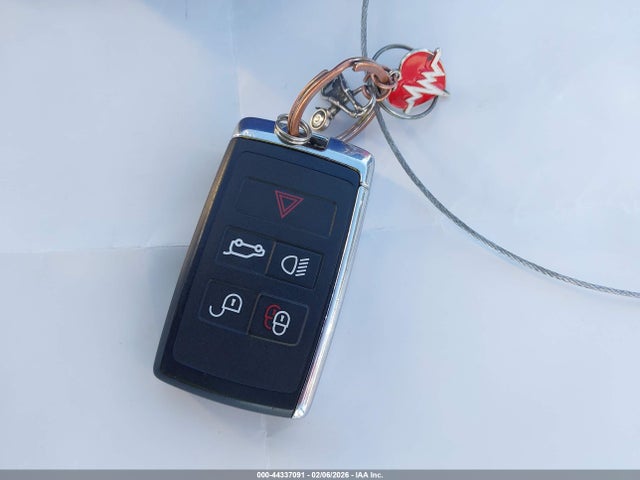 2022 JAGUAR F-PACE SADCJ2EX1NA699074 Photo 10