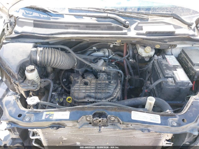 2C7WDGBG2ER360727 Dodge Grand Caravan Se