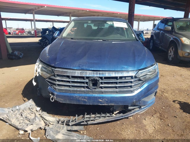 3VWN57BU6KM013140 Volkswagen Jetta 1.4t S