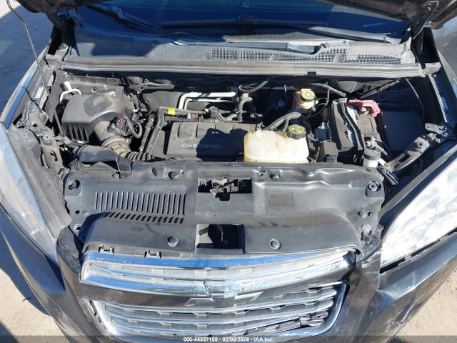 KL7CJNSB4FB152055 Chevrolet TRAX LTZ