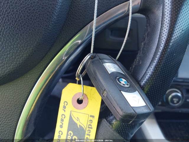 2011 BMW 3 SERIES WBAKE3C57BE557154 Photo 10